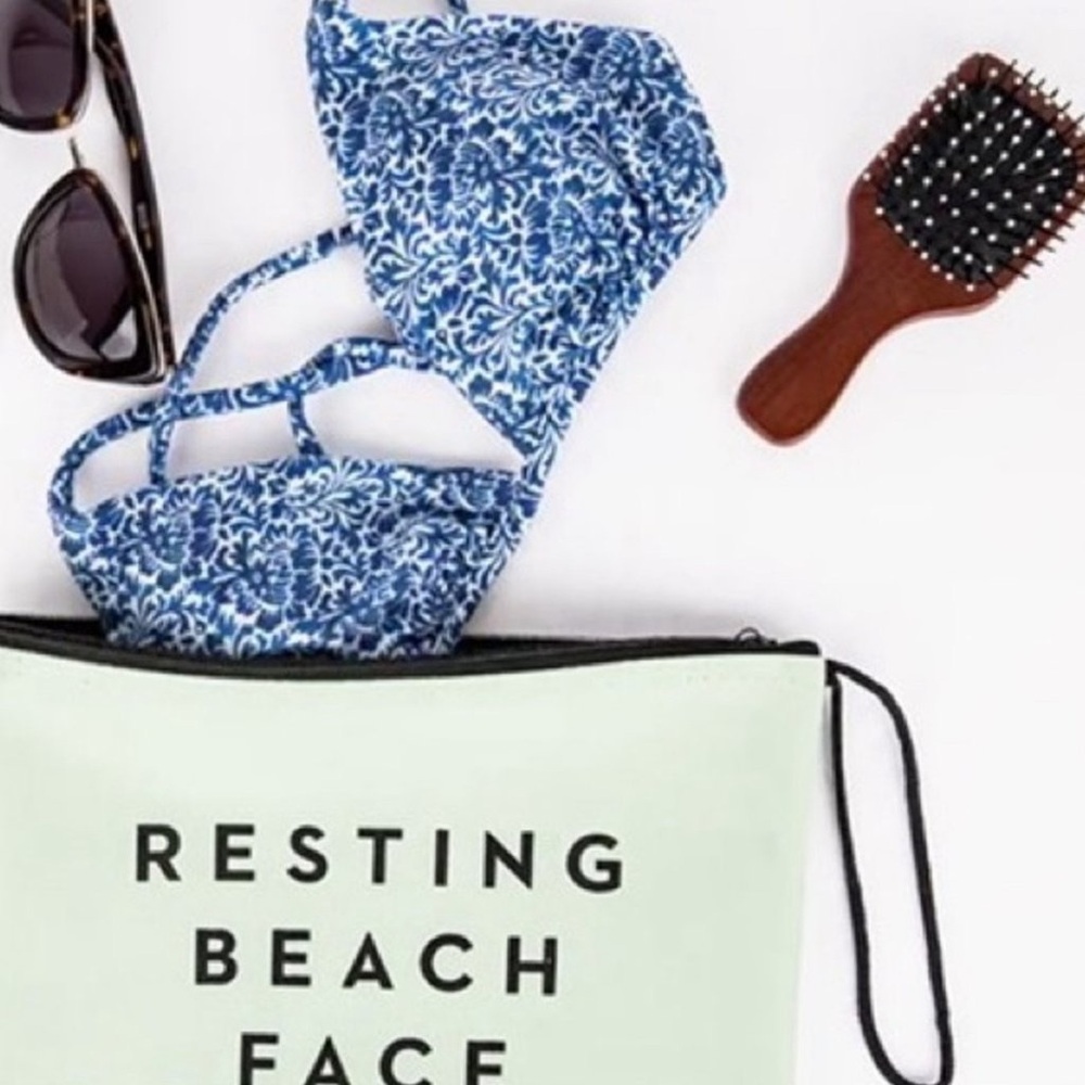 Milly Zip Bag "Resting Beach Face" Makeup Bag Seafoam Green with wrist strap
